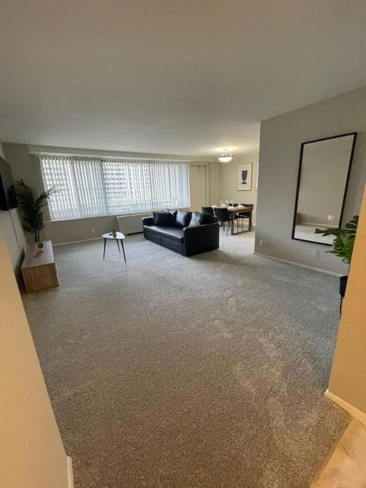 Charming Apartment At Crystal City With Amazing Amenities Arlington Buitenkant foto