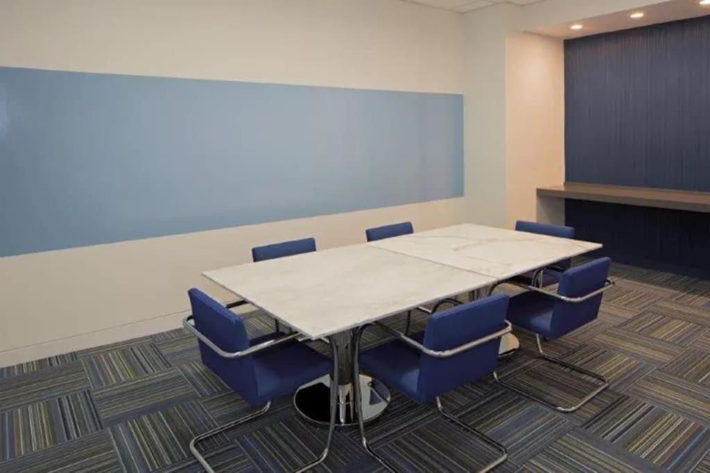 Charming Apartment At Crystal City With Amazing Amenities Arlington Buitenkant foto
