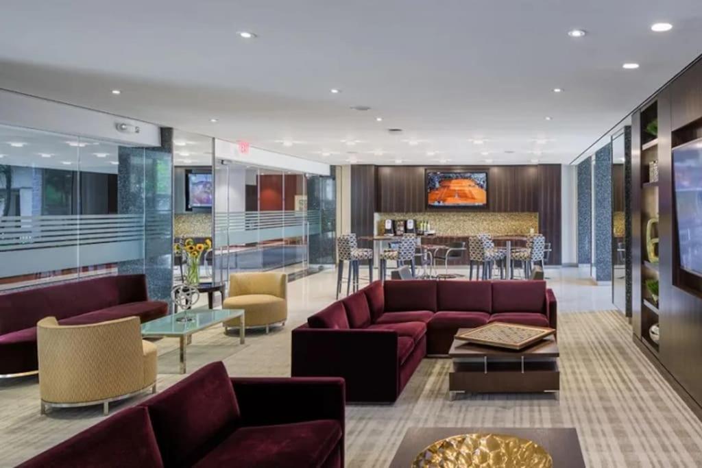 Charming Apartment At Crystal City With Amazing Amenities Arlington Buitenkant foto